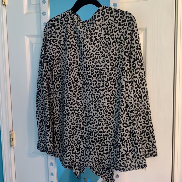 Leopard Sweater Cardigan, Large - Picture 3 of 3
